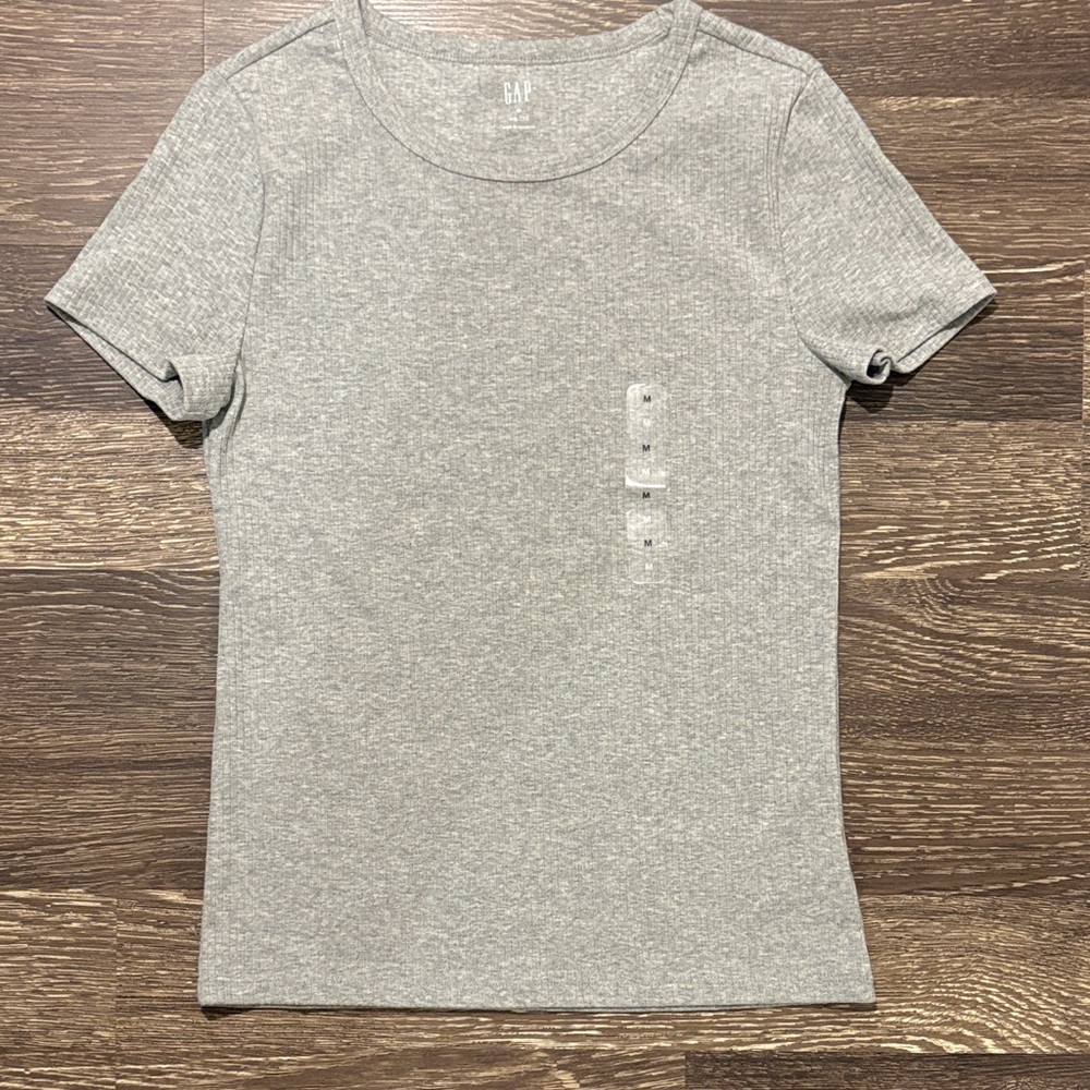 Grey ribbed t-shirt